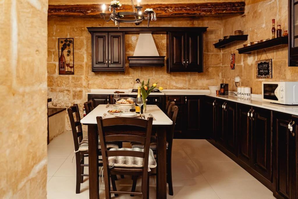 Enchanting 2Bdr Townhouse In Valletta Centre! מראה חיצוני תמונה